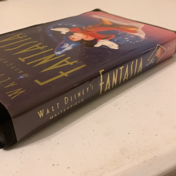 VHS Tape Walt Disney’s Masterpiece Fantasia Mickey Mouse Sorcerer - Picture 8 of 9